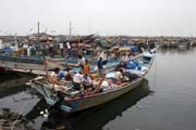 Preparing for sail. Fish harbor at the edge of Al-Hudayda town. Yemen.