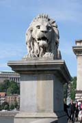 ?hain Bridge (Sz�chenyi L�nch�d), Budapest. Hungary.