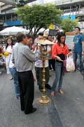 Erawan Shrine (San Phra Phrom), Bangkok. Thailand.