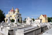 Cemetery - Necr�polis Crist�bal Col�n, Havana (Vedado). Cuba.
