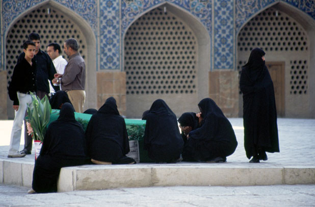 Funeral at Jameh mosque. Esfahan. Iran.