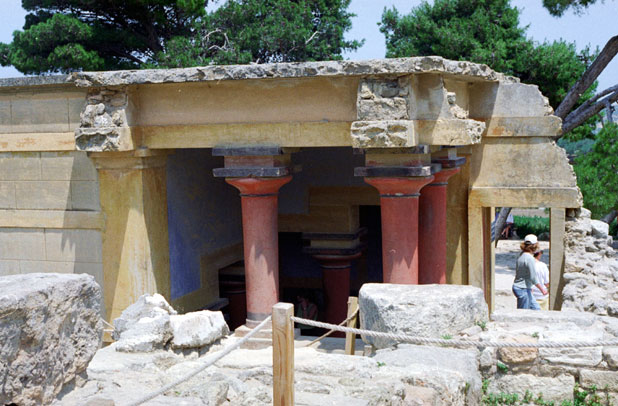 Knossos, the capital of the Minoan culture. The first palace of Knossos was built around 1900 B.C., Crete. Greece.