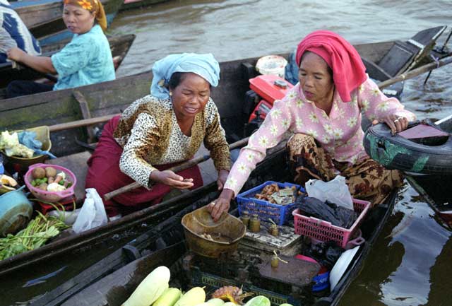 Floating market in Banjarmasin. Kalimantan,  Indonesia.