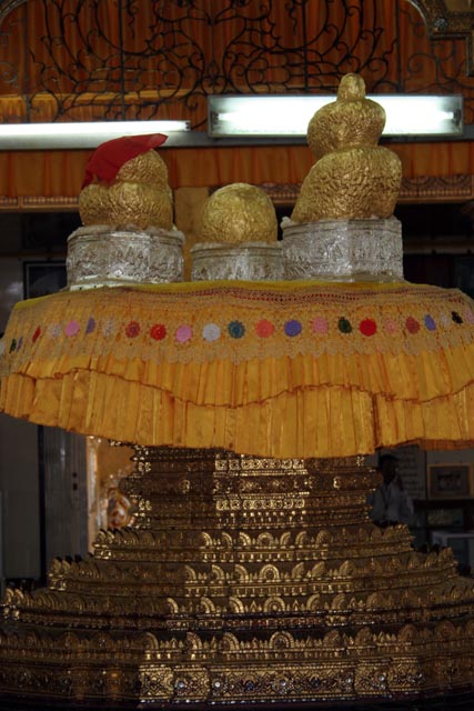 Temple Phaung Daw Oo Paya, Inle Lake. Myanmar (Burma).