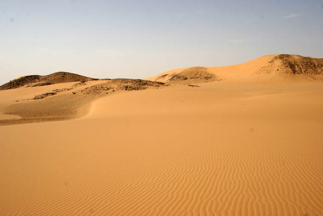Sand dunes on the way to Arrakau. Sahara desert. Niger.