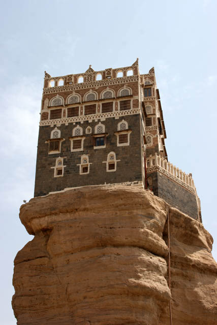 Famous 'rock palace' Dar al-Hajar at Wadi Dhahr. Yemen.
