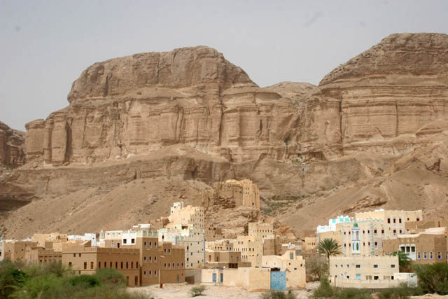 Village Al-Hajrayn (Al-Hajjarayn) at Wadi Do'an. Yemen.